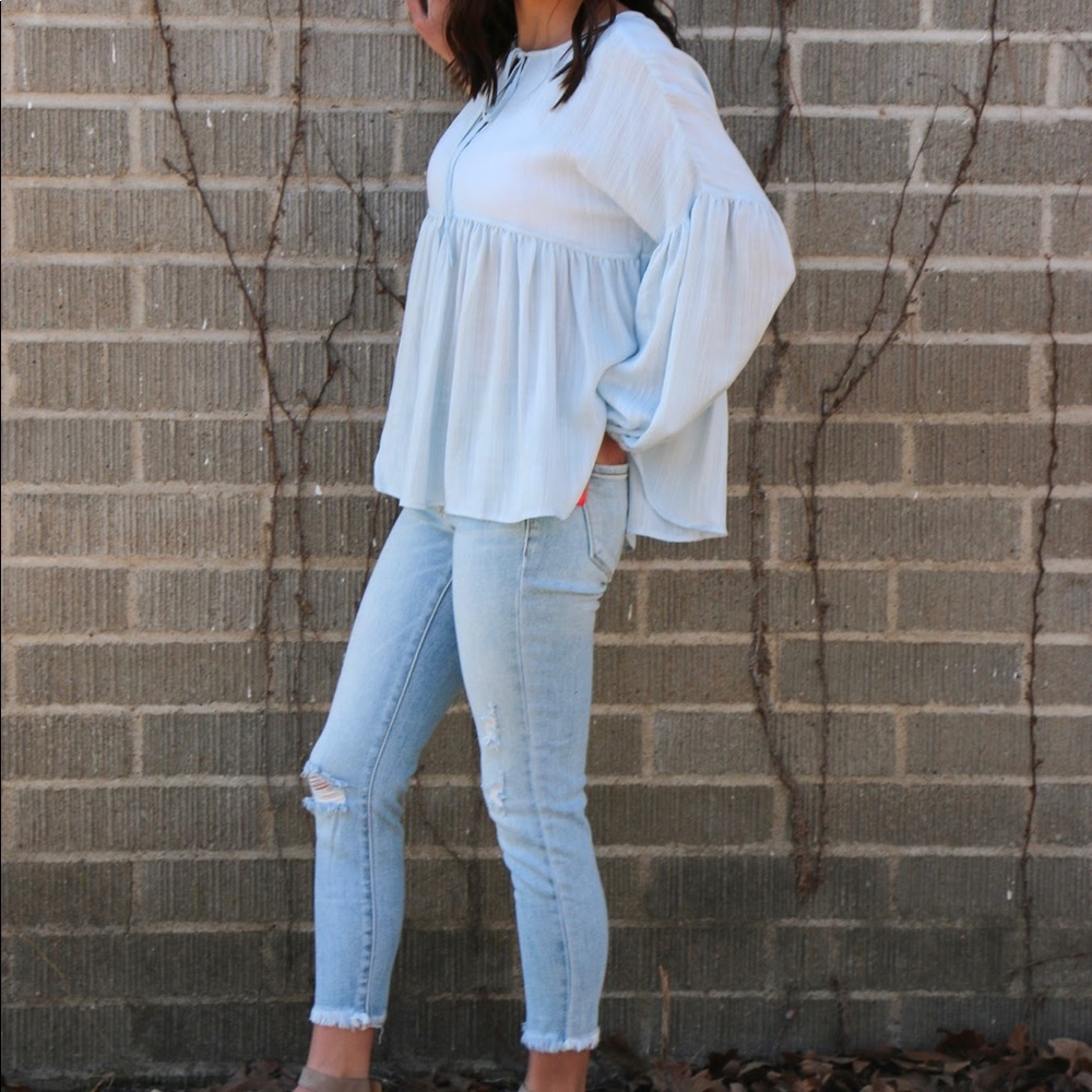 Baby Blu Peasant Blouse (Blu Pepper)